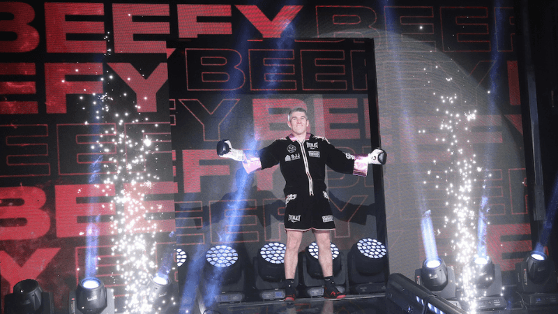 Liam Smith on his ringwalk
