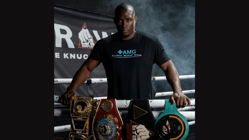 Gustavo Trujillo with his titles