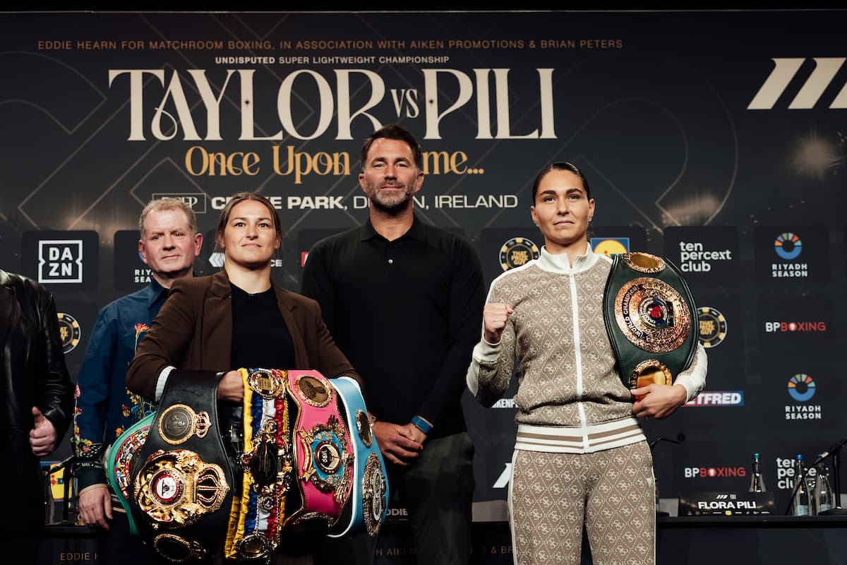 Flora Pili and Katie Taylor