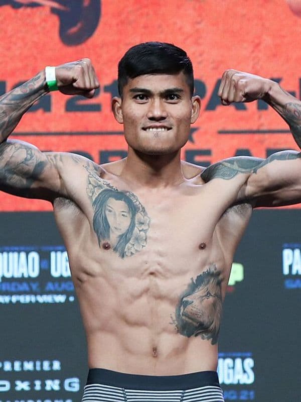 Mark Magsayo