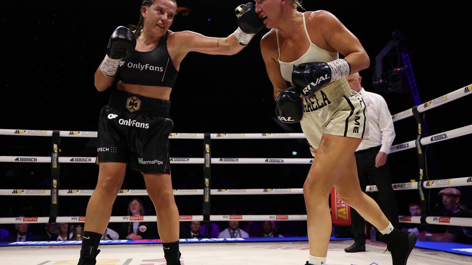 Chantelle Cameron overwhelms Mikaela Mayer