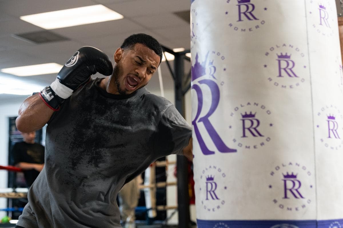 rolly romero friends with teofimo lopez
