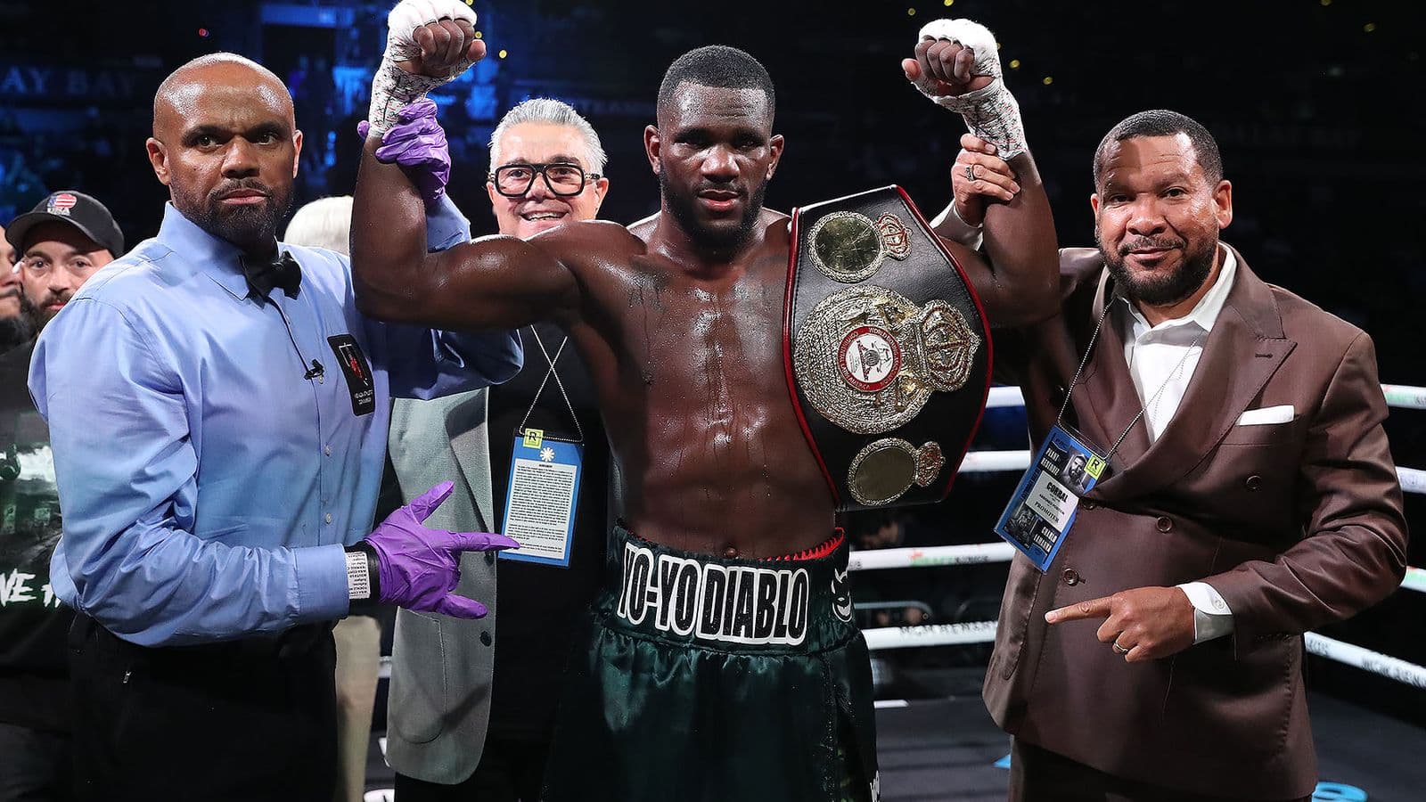 yoenli hernandez wba champion