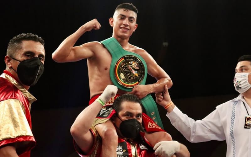 Angel Ayala WBC Fecarbox Flyweight Title