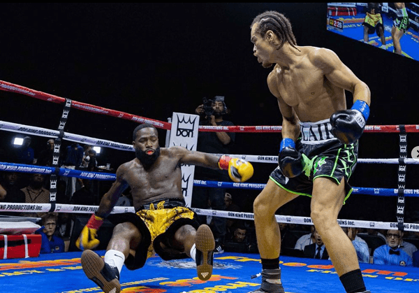 Blair Cobbs vs Adrien Broner Knockdown