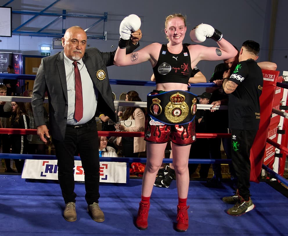 Eleanor Coulson WBA Oceania Title