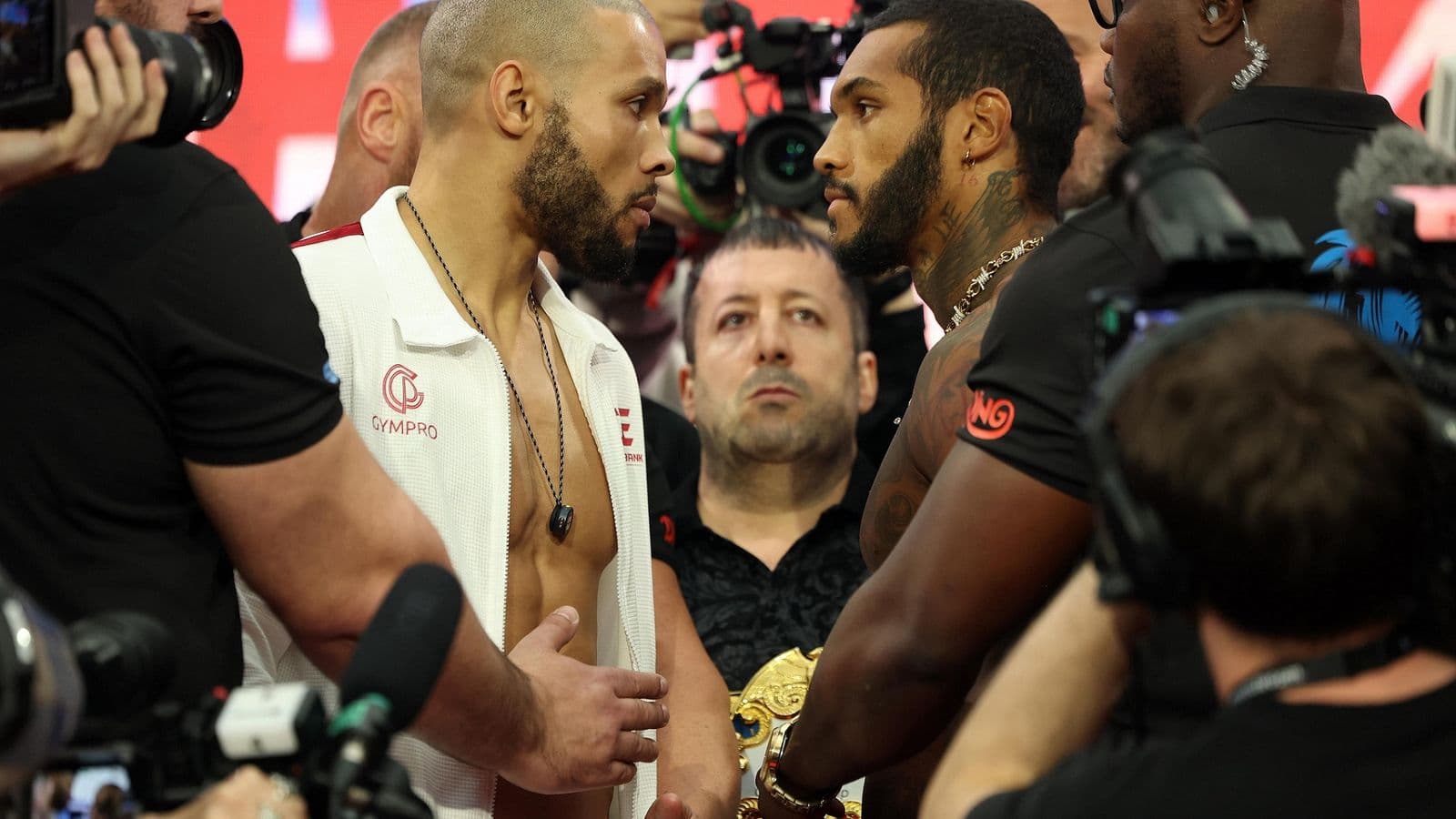 Chris Eubank Jr vs Conor Benn Weights