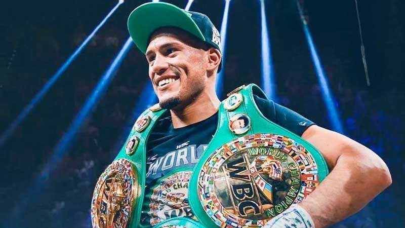David Benavidez WBC Belts