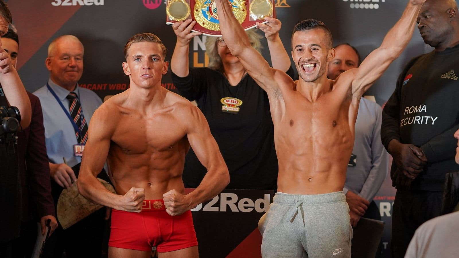 Dennis Mccann vs Ionut Baluta Weighin