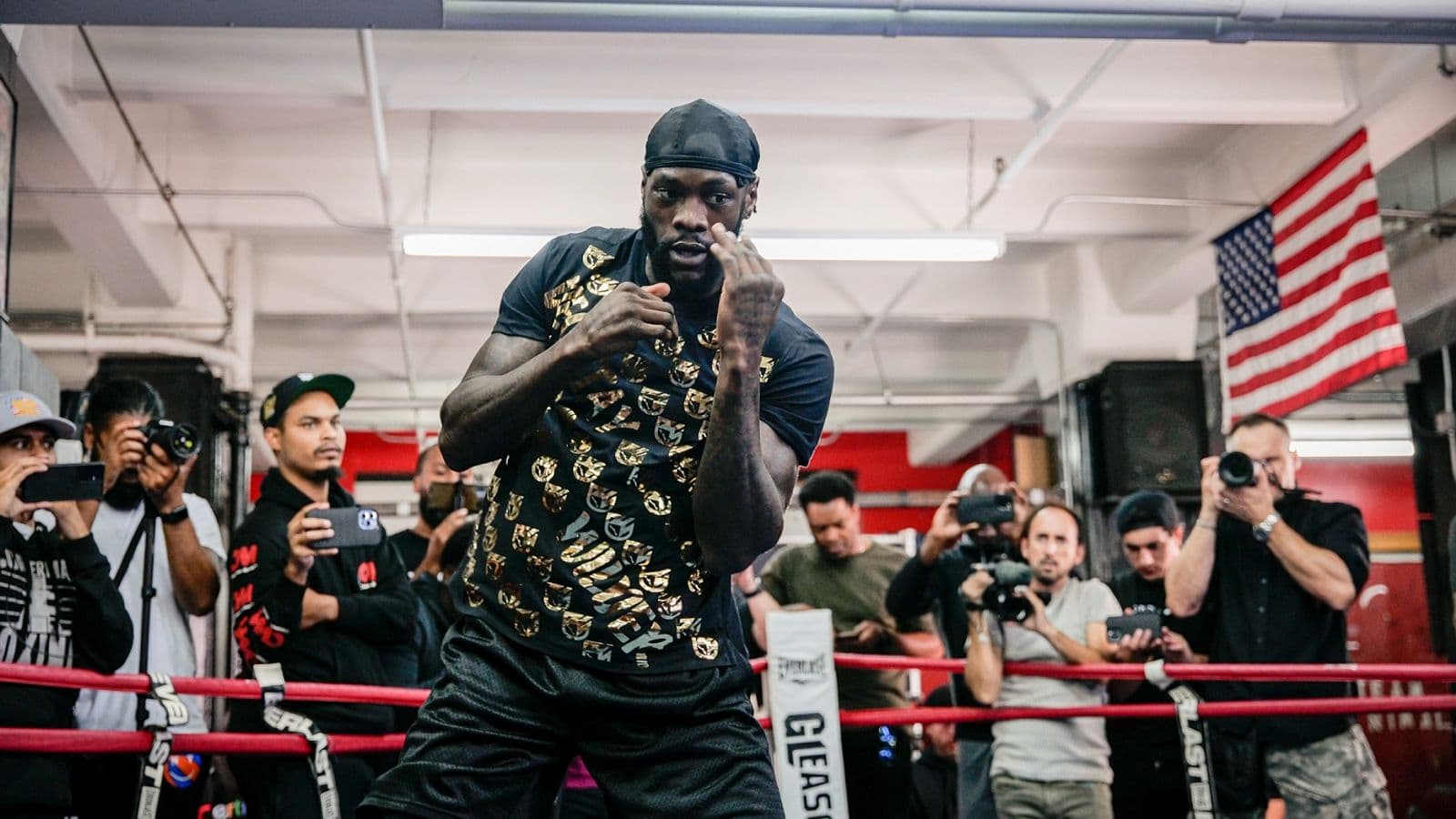 Deontay Wilder vs Robert Helenius Media Workout