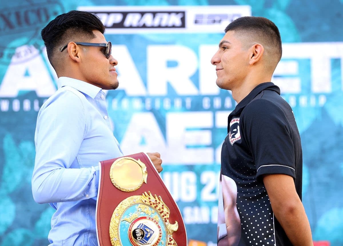 Emanuel Navarrete vs Eduardo Baez Face Off
