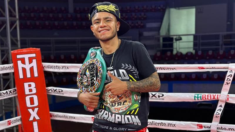 Erick Badillo WBC Light Flyweight Silver Title