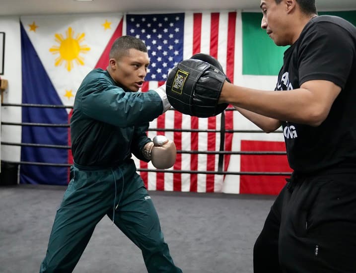 Isaac Cruz