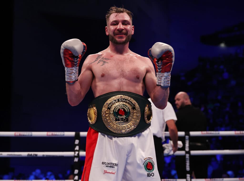 Maxi Hughes IBO World Title