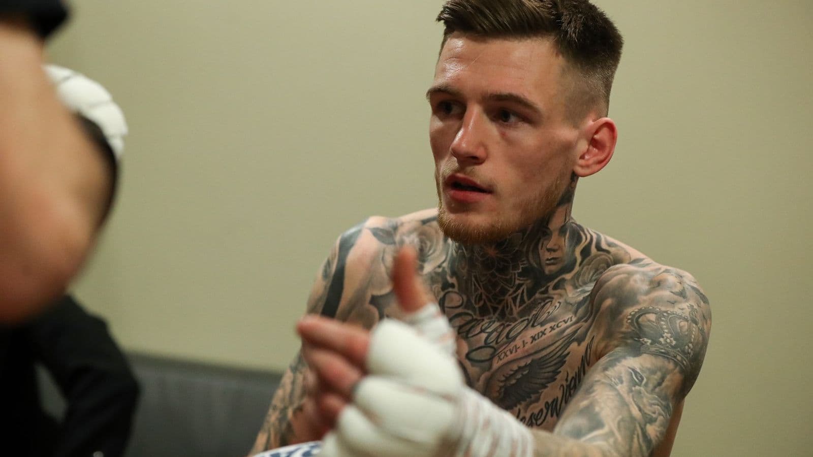 Gary Cully Handwraps