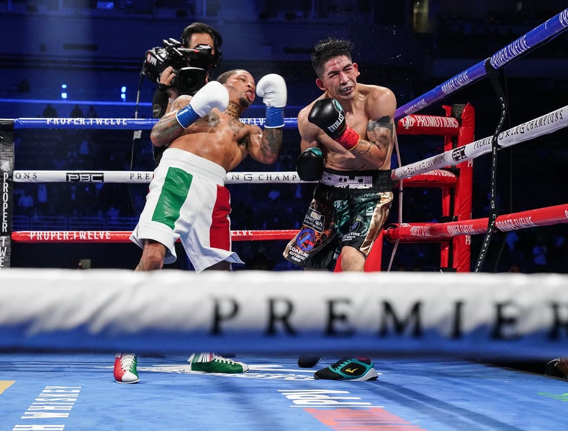 Gervonta Davis vs Leo Santa Cruz KO