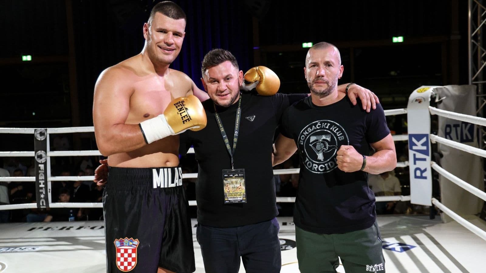 Petar Milas With Team