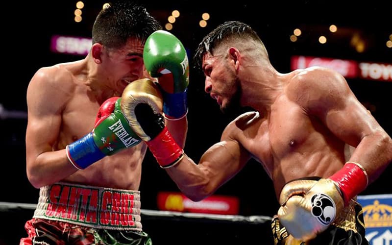 Leo Santa Cruz Block