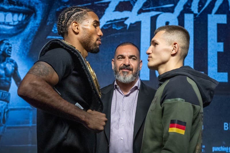 Osleys Iglesias vs Petro Ivanov Faceoff