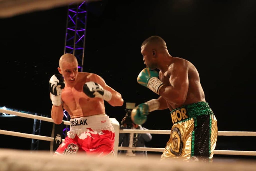 Ilunga Makabu vs Michal Cieslak Fight