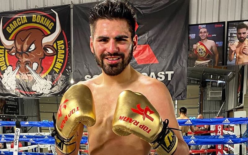 Jose Carlos Ramirez Training Gold Gloves
