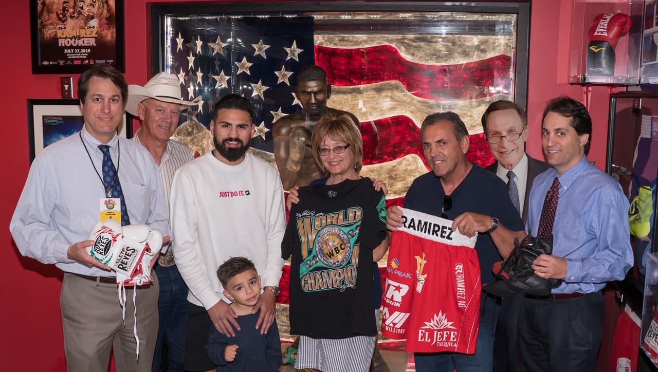 Jose Ramirez Fight Kit