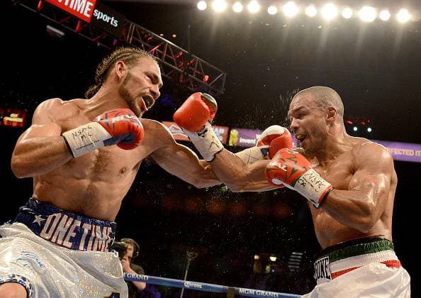 Keith Thurman vs Leonard Bundu