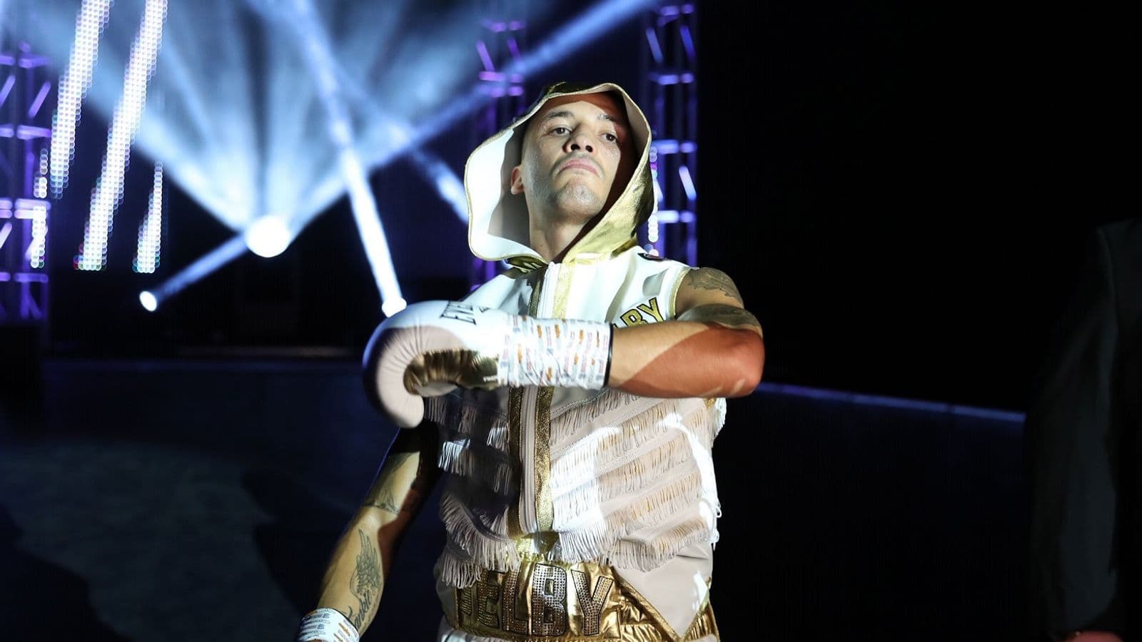 Lee Selby Ringwalk