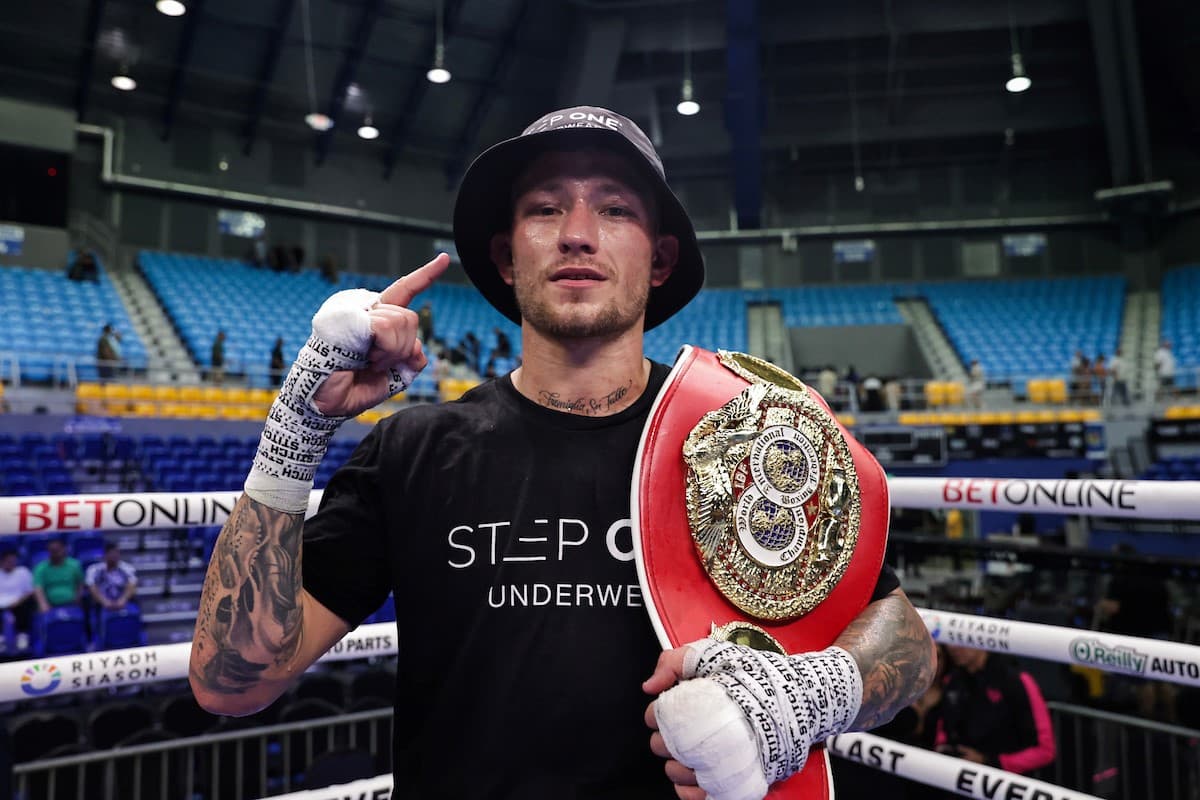 Liam Paro vs Subriel Matias Win IBF Title