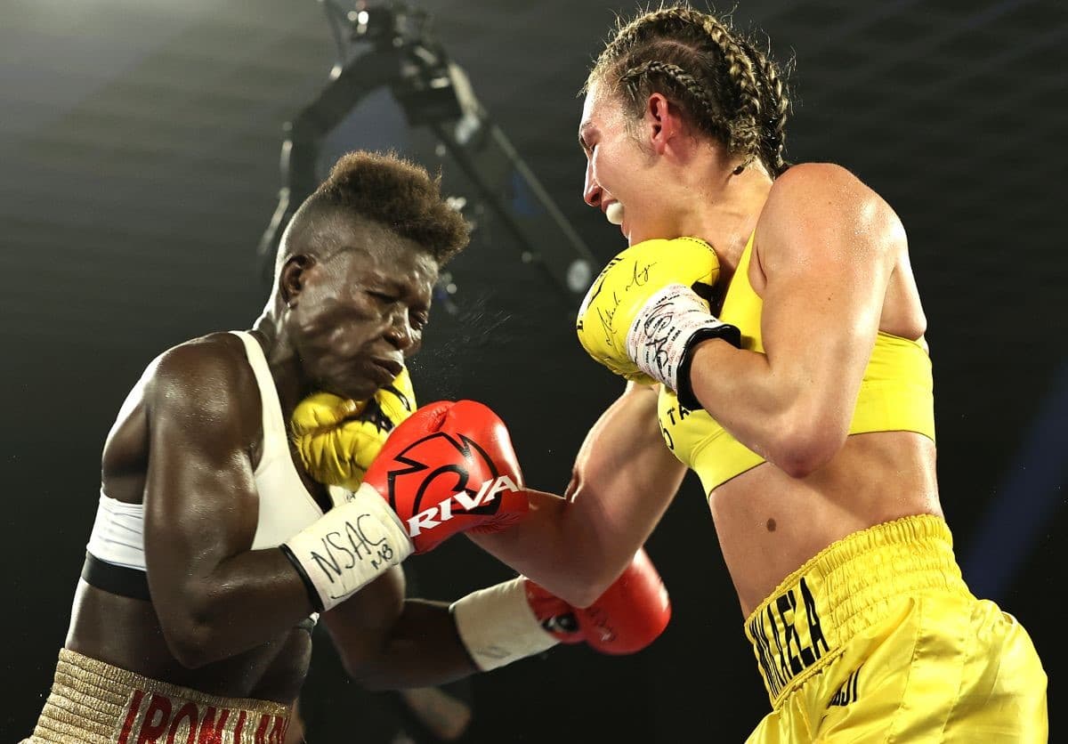 Mikaela Mayer vs Helen Joseph