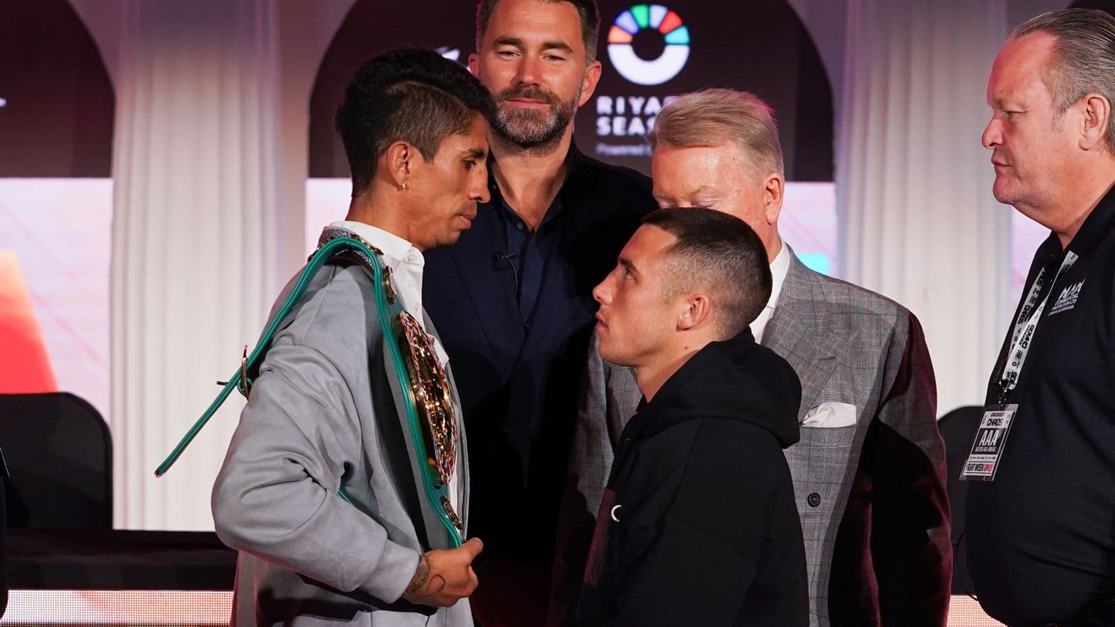 Nick Ball vs Rey Vargas Faceoff