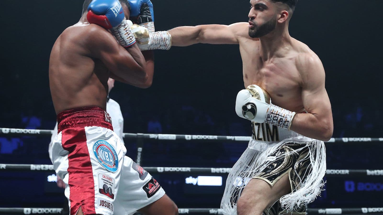 Adam Azim vs Santos Reyes Fight
