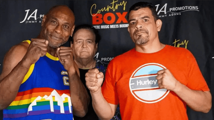 Oliver Mccall vs Carlos Reyes