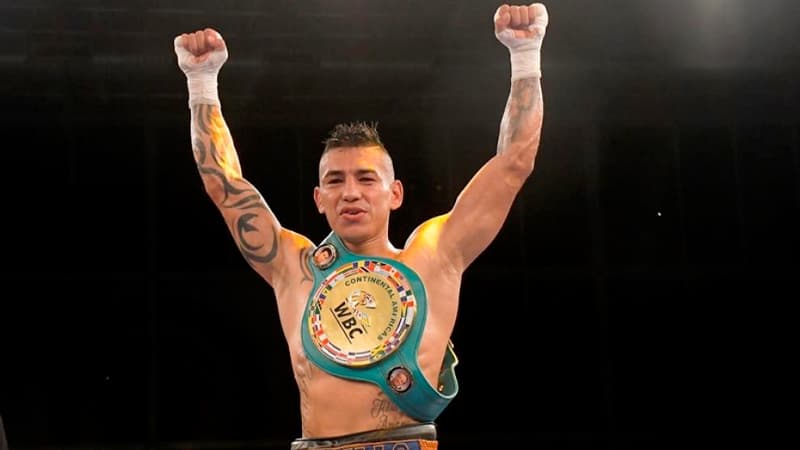 Pablo Carrillo WBC Americas Continental Title