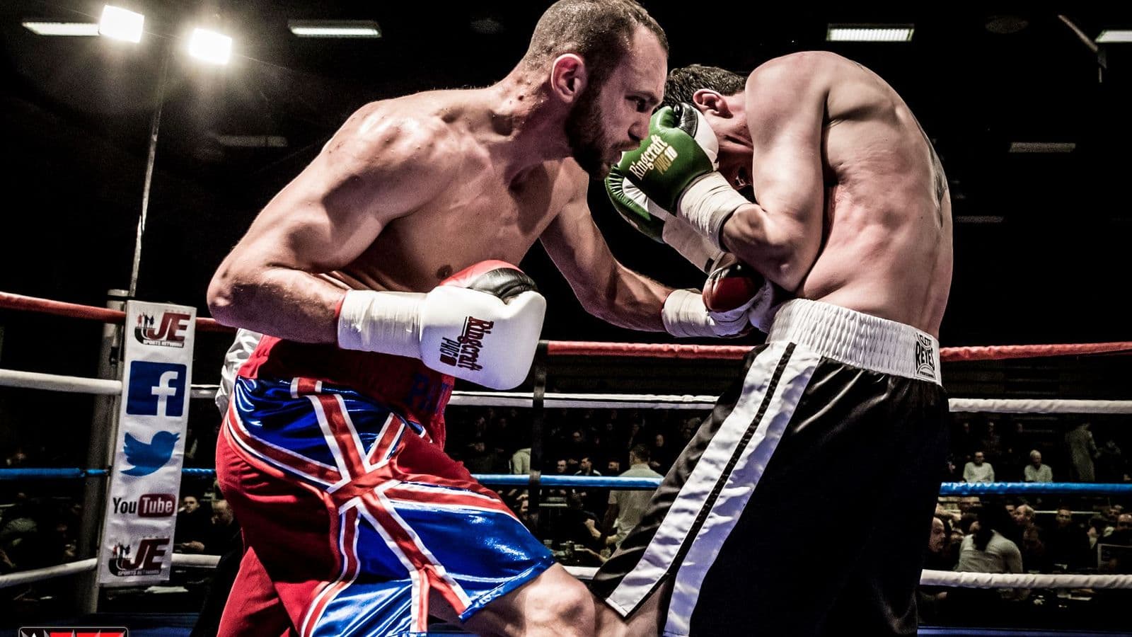 Paul Brown v Scott Hillman