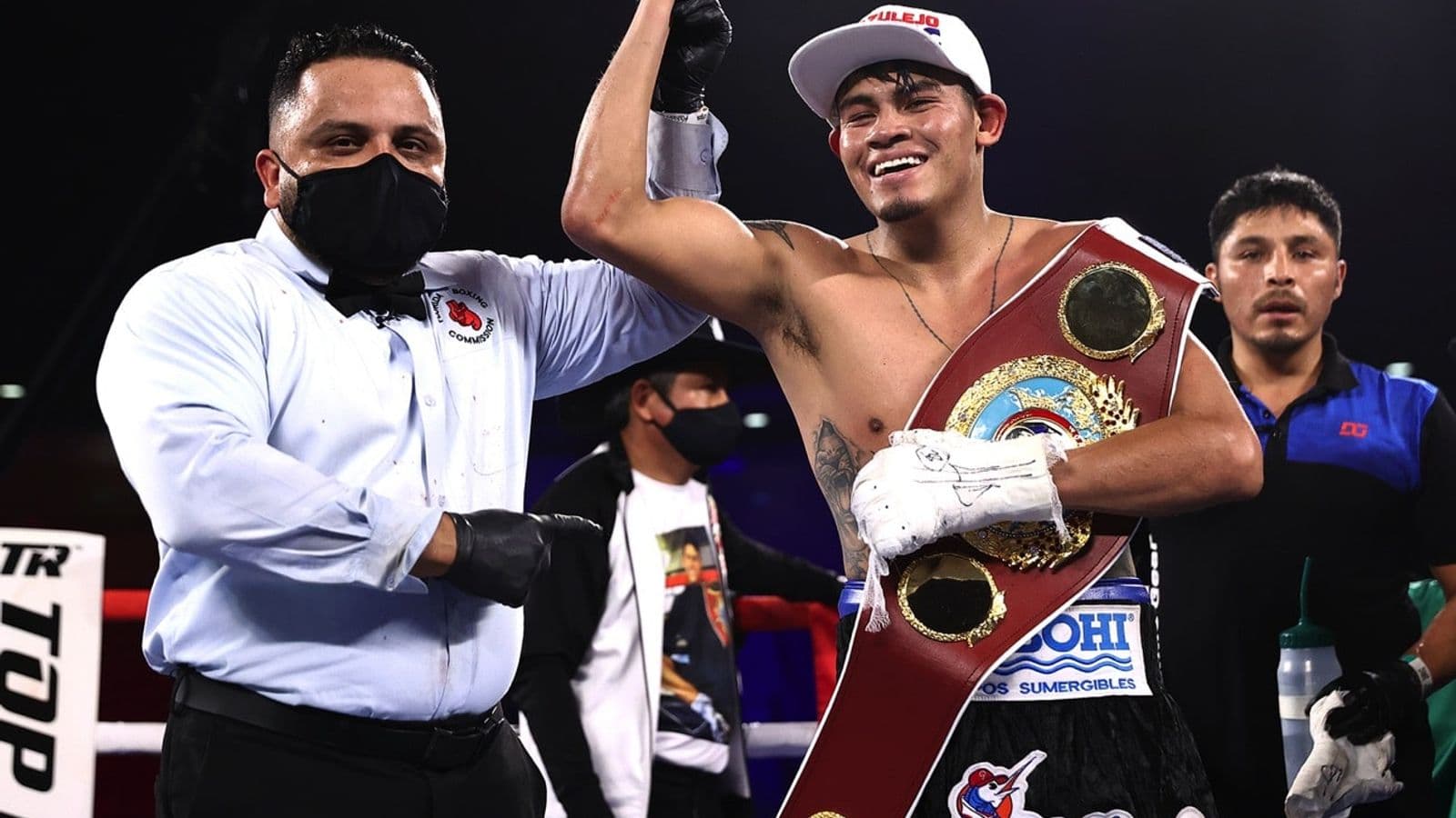 Boxing Emanuel Navarrete Victory