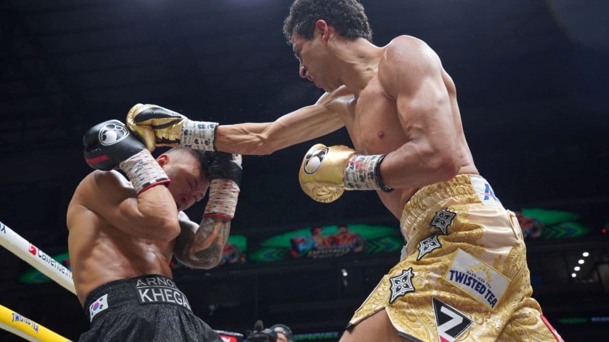 Rafael Espinoza vs Arnold Khegai Fight