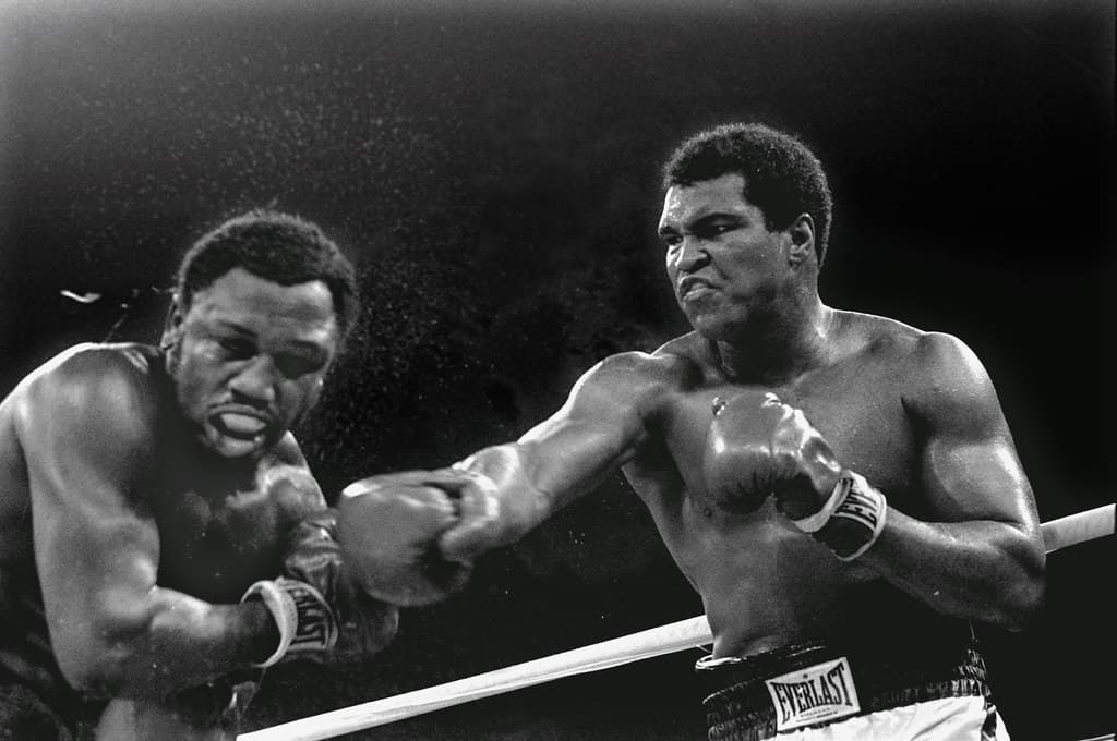 Muhammed Ali vs Joe Frazier Thriller in Manila