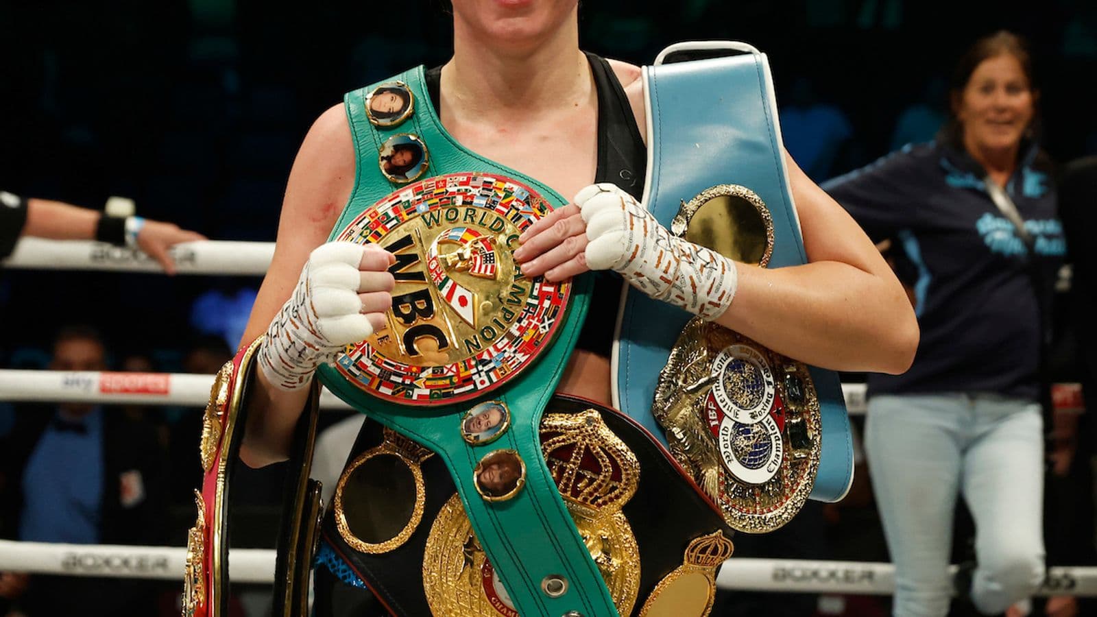 Savannah Marshall Undisputed