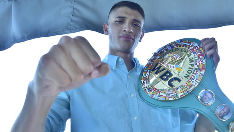 Sebastian Fundora Presented With WBC Belt