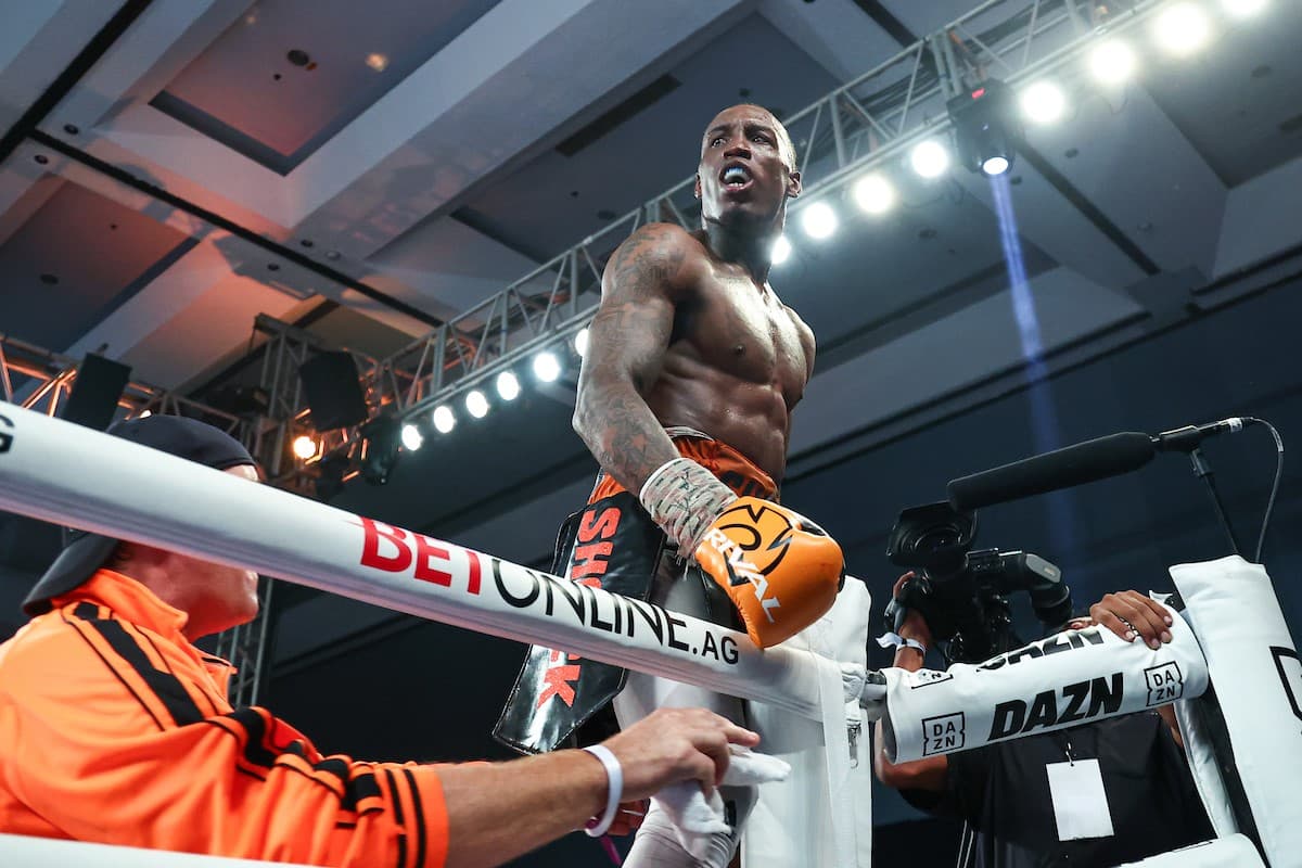 Oshaquie Foster vs Eduardo Hernandez Win