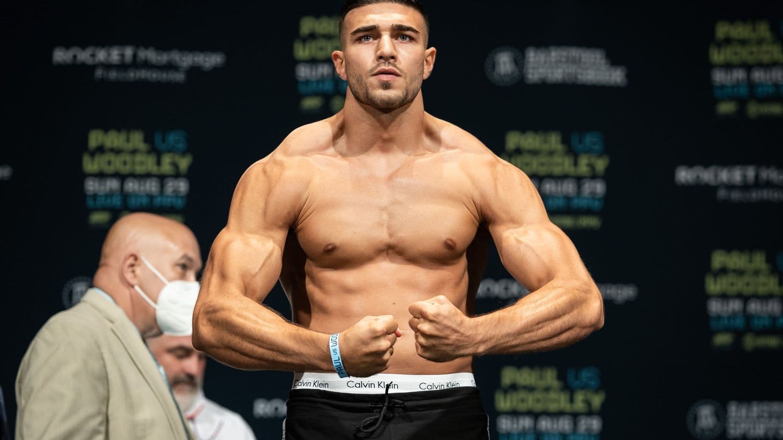 Tommy Fury Weigh in America
