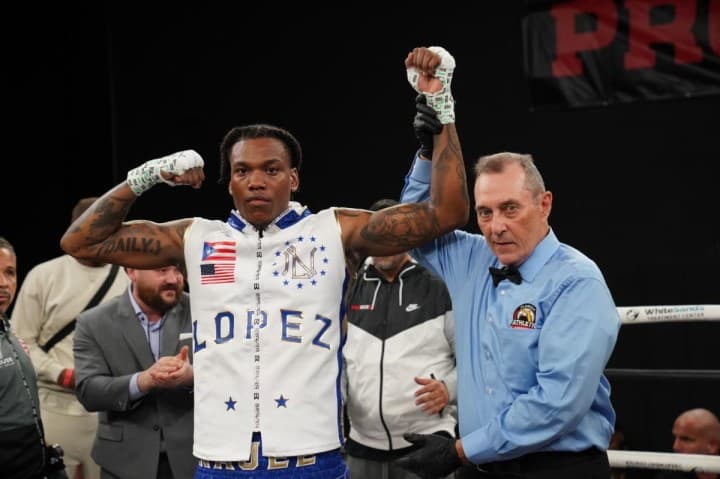 Najee Lopez Win White