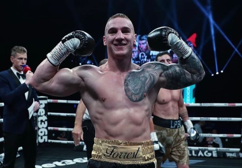 Scott Forrest Win