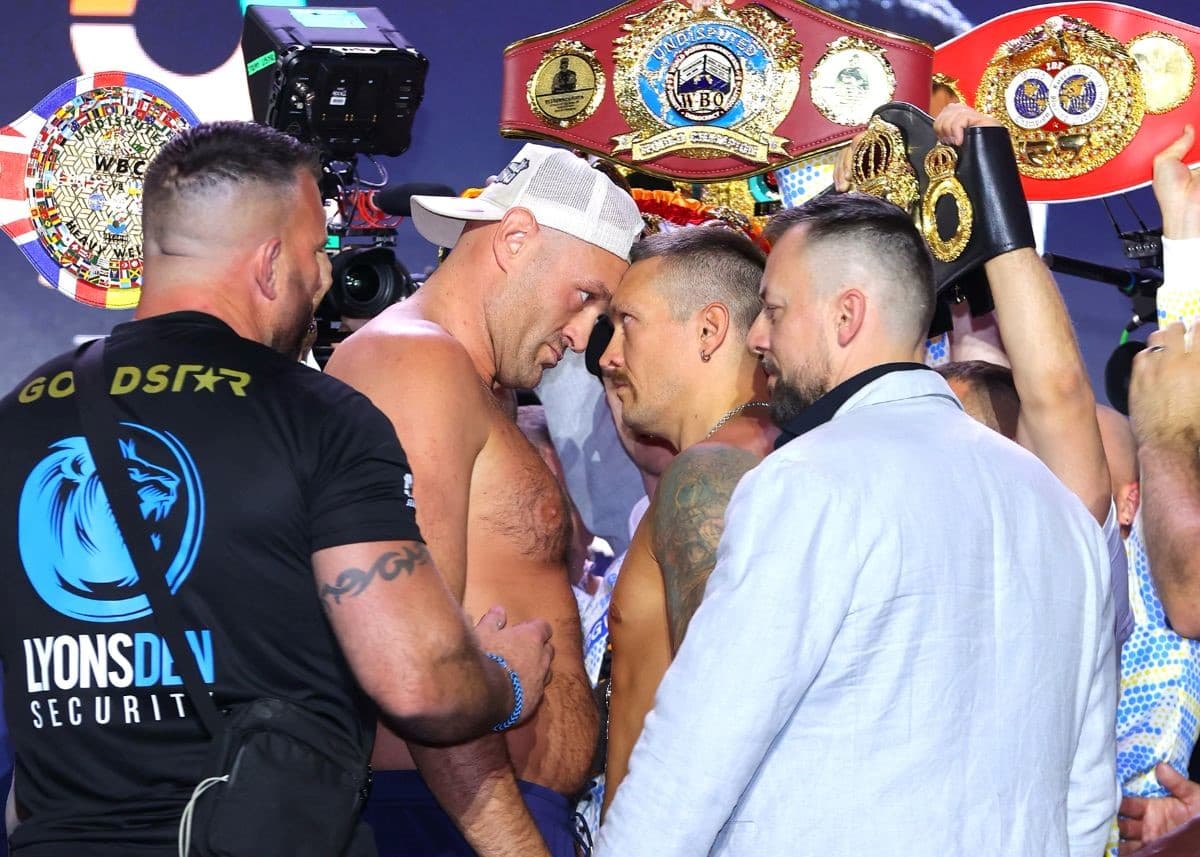 Tyson Fury vs Oleksandr Usyk Weighin