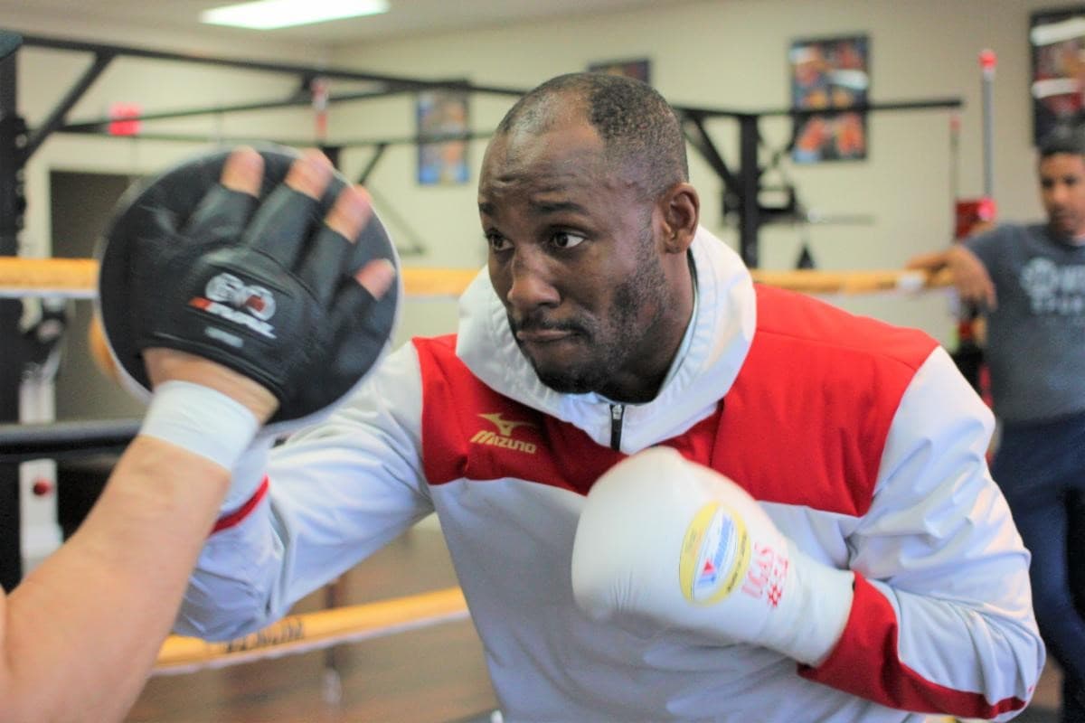 Yordenis Ugas Pads