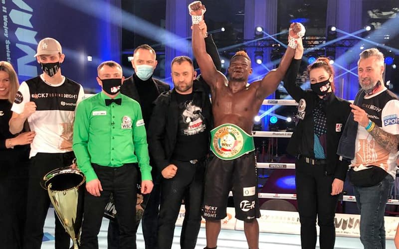 Youri Kalenga Wins WBC Francophone Title