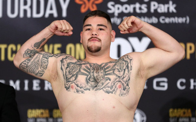 Is it time for a super heavyweight division?