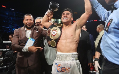 WBA super-middleweight champ Armando “Toro” Reséndiz previews Jaime Munguia title defence boxrec predictions who wins betting odds bets
