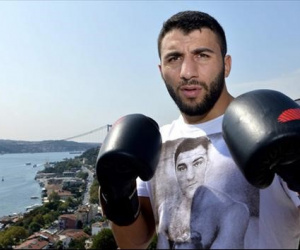 David Benavides vs Avni Yildirim